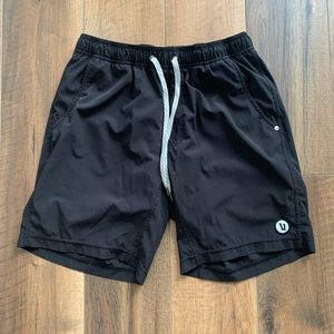 Vuori kore short lined medium 8”